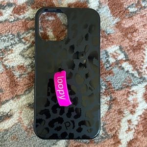 Black leopard loopy iPhone 12
